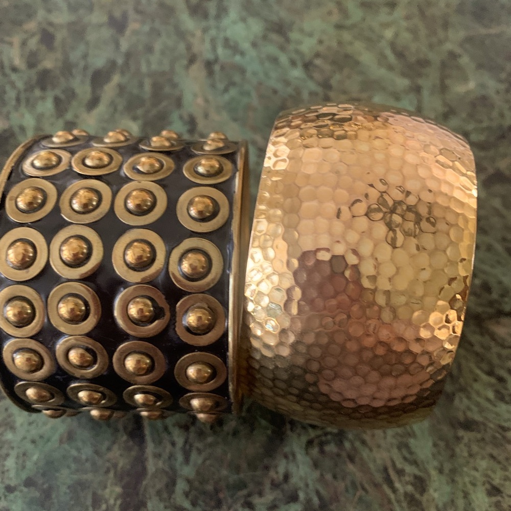 Large bangle bracelets